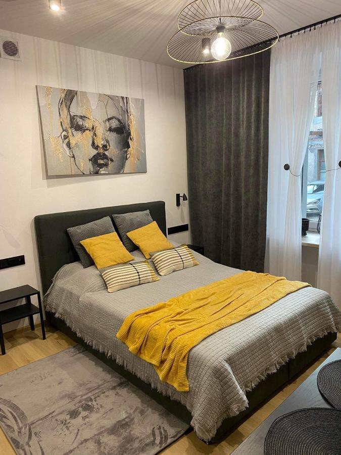 St. Cross Apartment Краків Екстер'єр фото